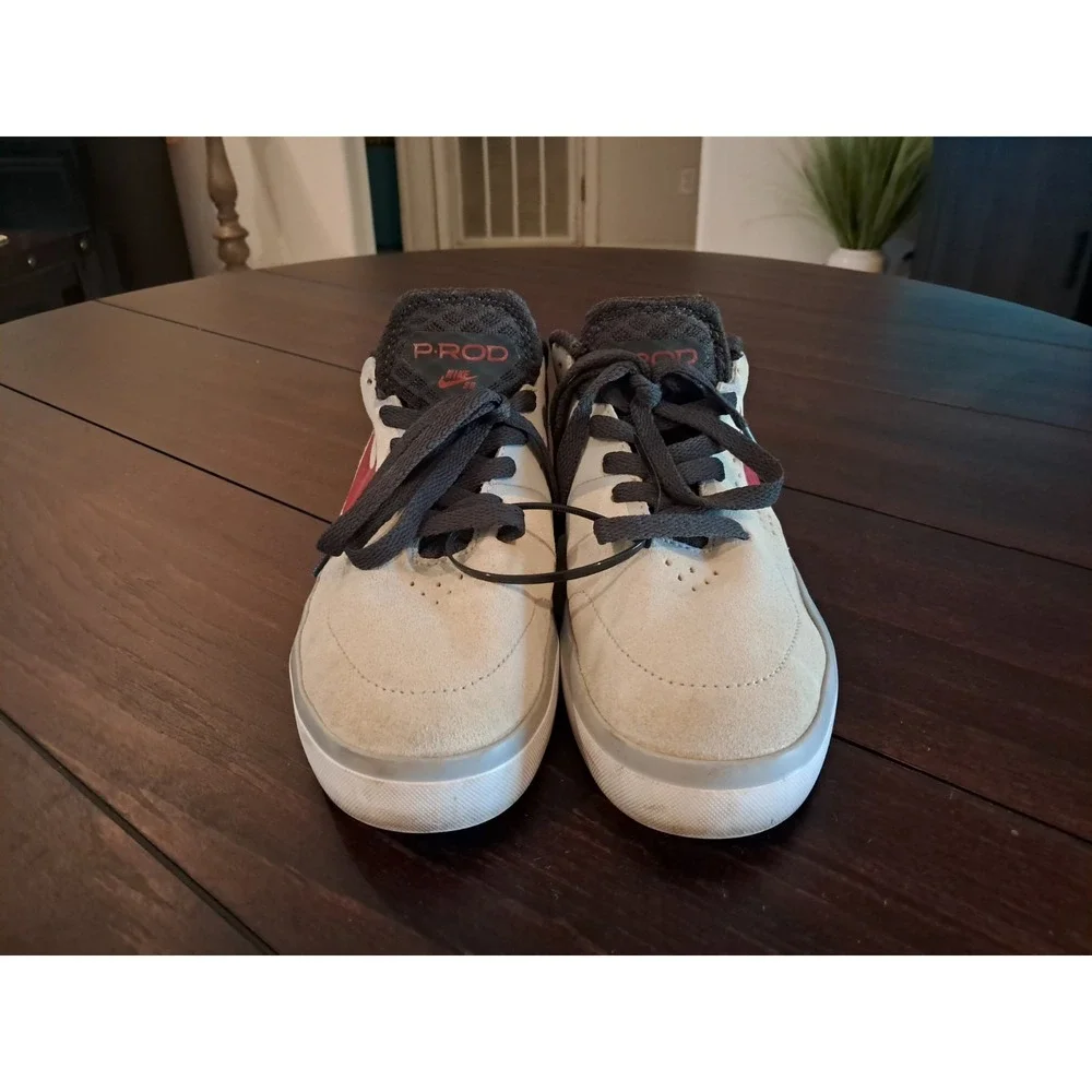 Size 6.5Y - Nike Paul Rodriguez Citadel LR SB Wolf Grey Gym Red‎